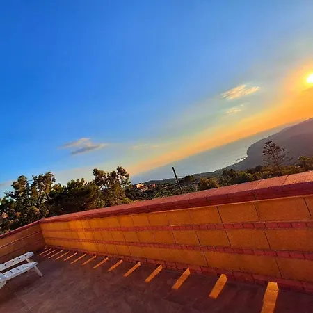 Il Ligustro Terrace Casal Sottano