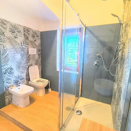 Il Ligustro Terrace Apartment Casal Sottano